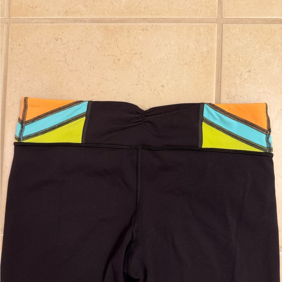 Lululemon Multicolor Leggings - Picture 5 of 6